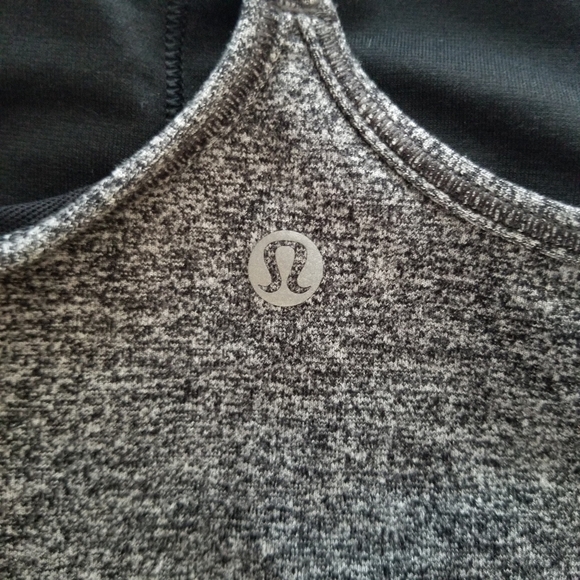 Lululemon Power Pose Tank - Picture 8 of 9